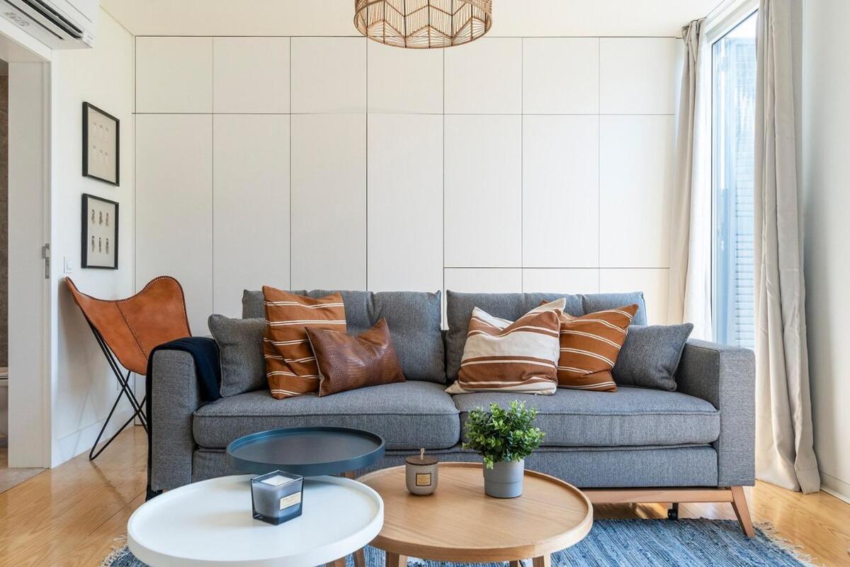 Modern 1 Bedroom Lisbon Apartment With Balcony ภายนอก รูปภาพ